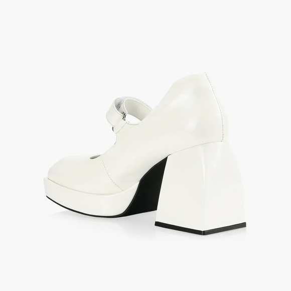 B2 CAMILLA White Leather Mary Jane Heels (NWB) - Picture 8 of 11